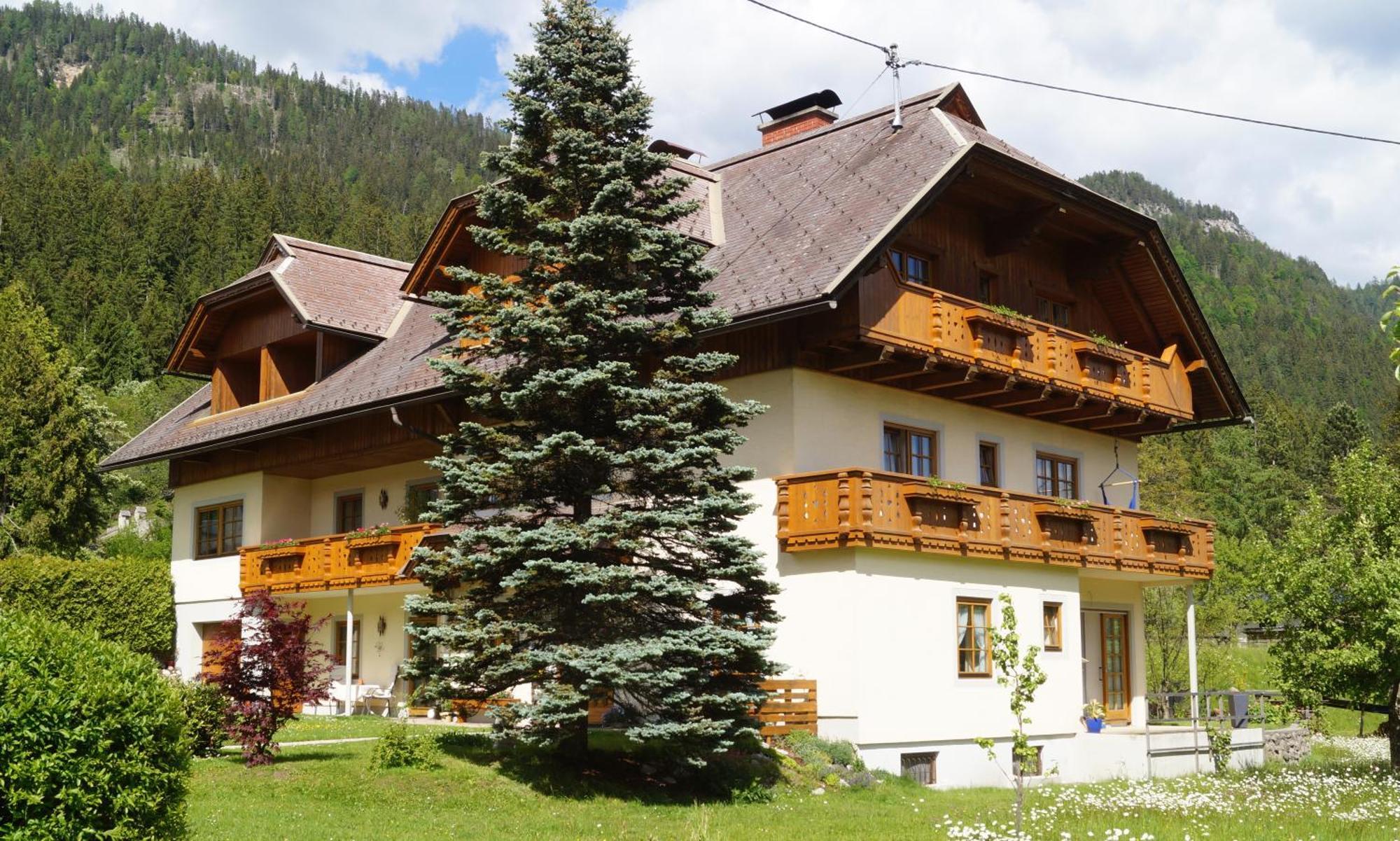 Apartment Gaestehaus Wastian Weissbriach Exterior photo